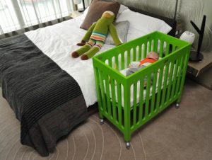 used mini crib